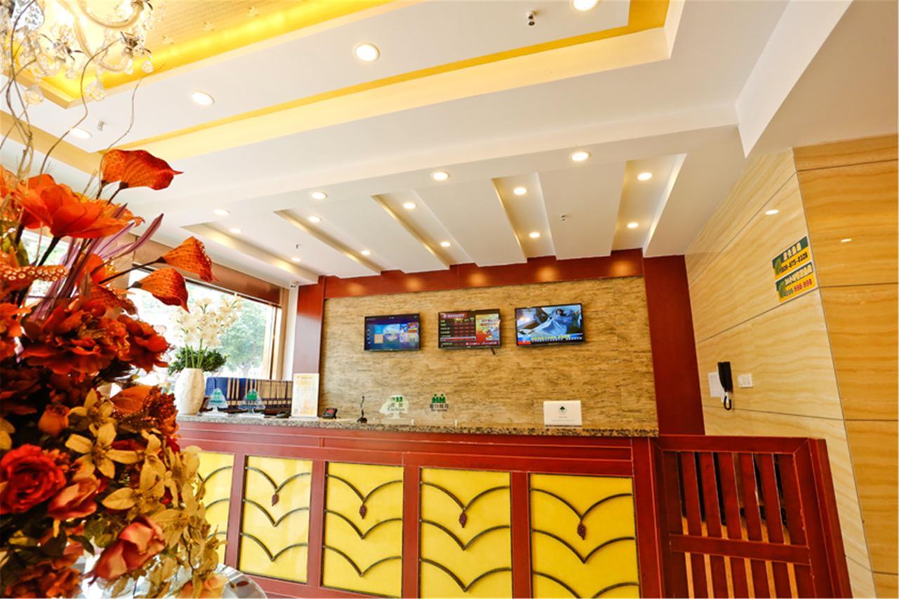 Greentree Inn Jiangsu Zhenjiang Dingmao Industrial Park Wode Square Express Hotel Екстериор снимка
